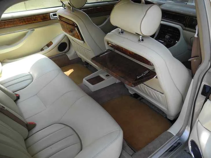1997 Jaguar X300 XJ - Image 4 of 10