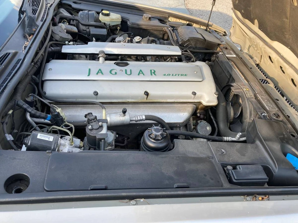 1997 Jaguar X300 XJ - Image 7 of 14