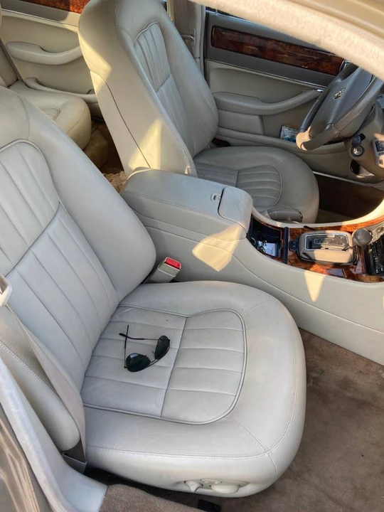 1997 Jaguar X300 XJ - Image 4 of 14