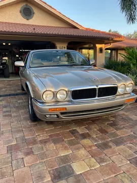 1997 Jaguar XJ6 Sedan