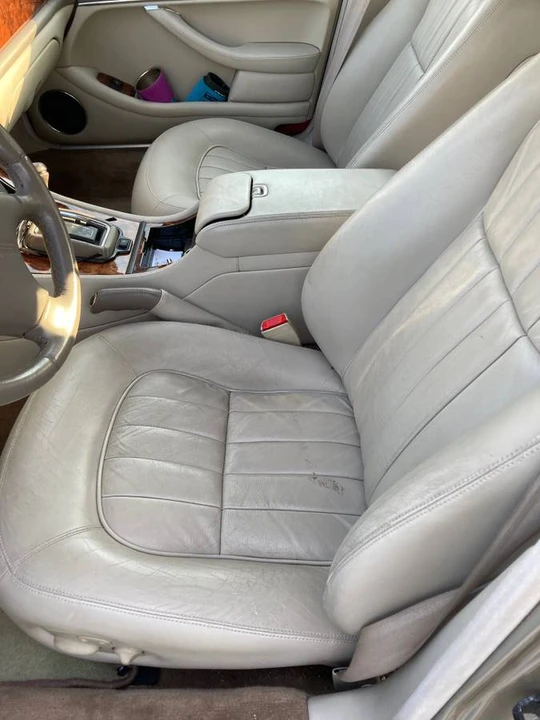 1997 Jaguar X300 XJ - Image 2 of 14