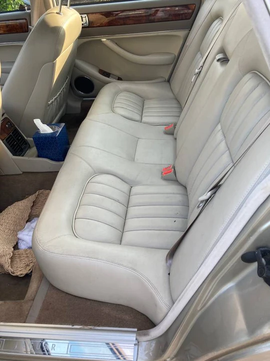 1997 Jaguar X300 XJ - Image 6 of 14