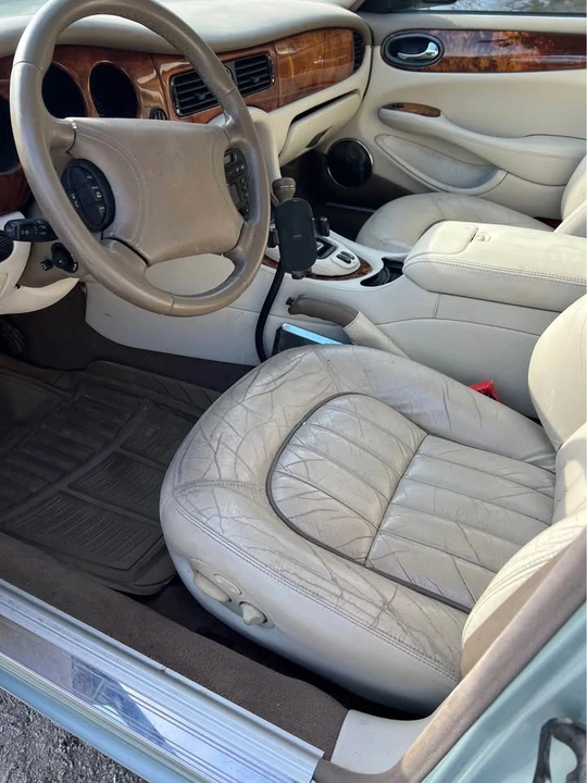 2000 Jaguar X308 XJ - Image 10 of 10