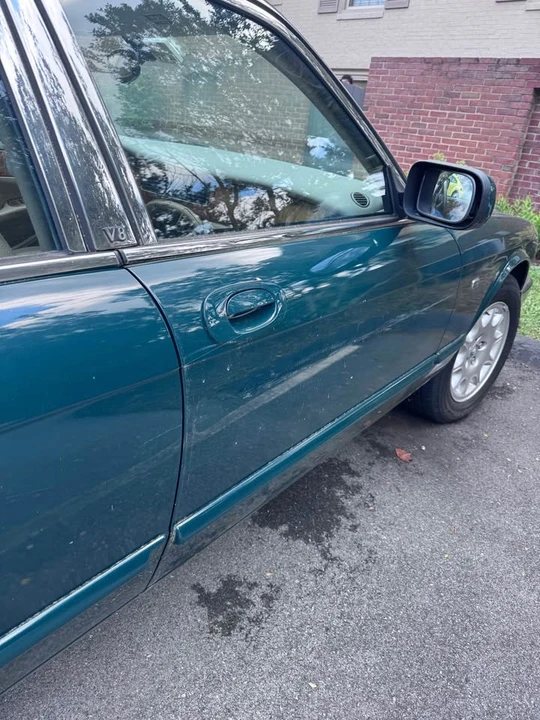 2002 Jaguar X308 XJ - Image 4 of 10