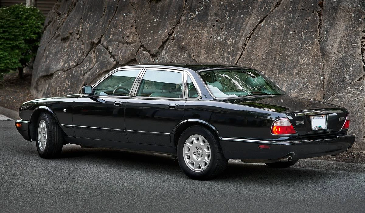 2000 Jaguar X308 XJ - Image 3 of 9