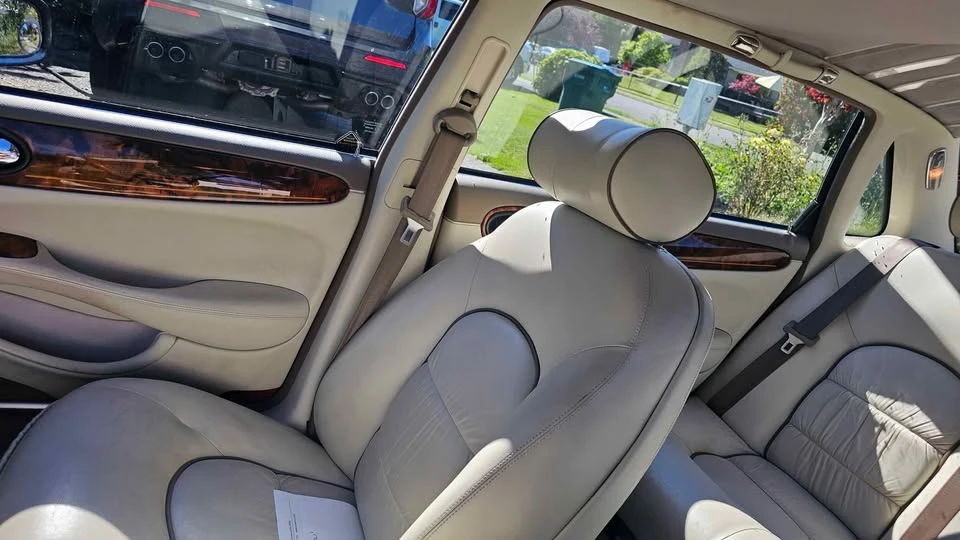 1999 Jaguar X308 XJ - Image 3 of 10