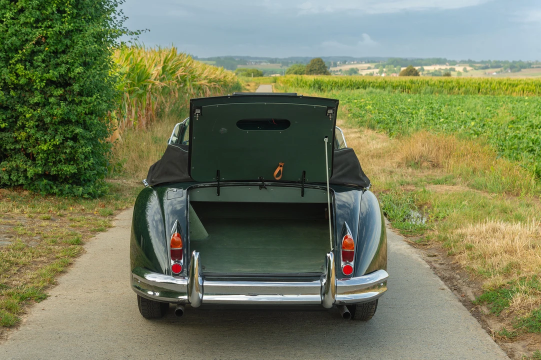Jaguar XK150 DHC Drophead - Image 21 of 31