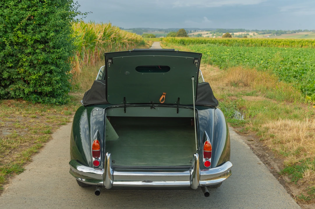 Jaguar XK150 DHC Drophead - Image 22 of 31