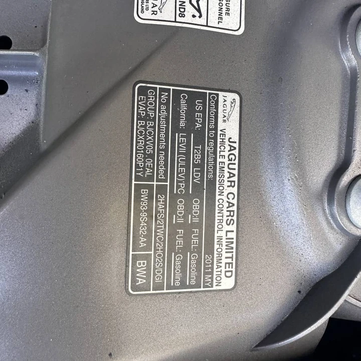 2011 Jaguar XK - Image 11 of 17