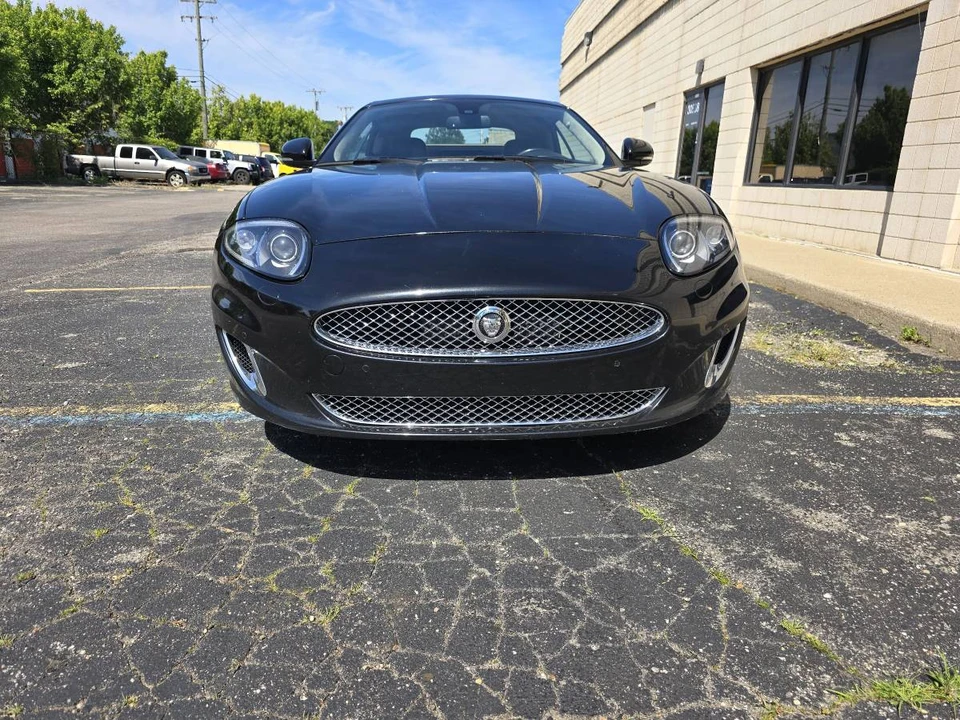 2013 Jaguar XK - Image 8 of 15