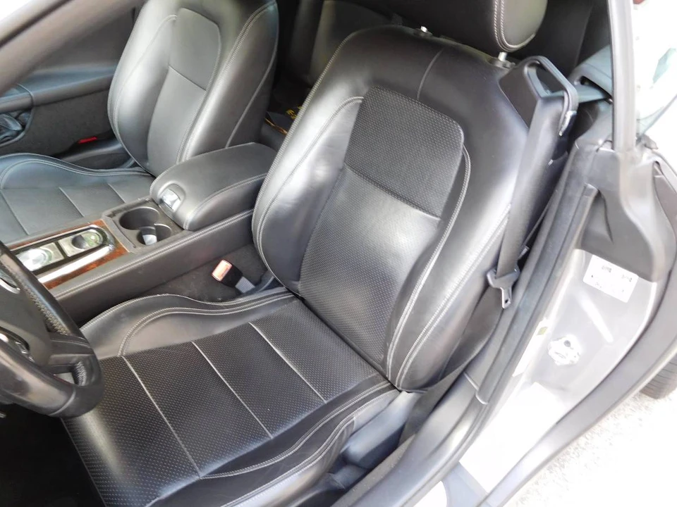 2011 Jaguar X150 XK - Image 7 of 23
