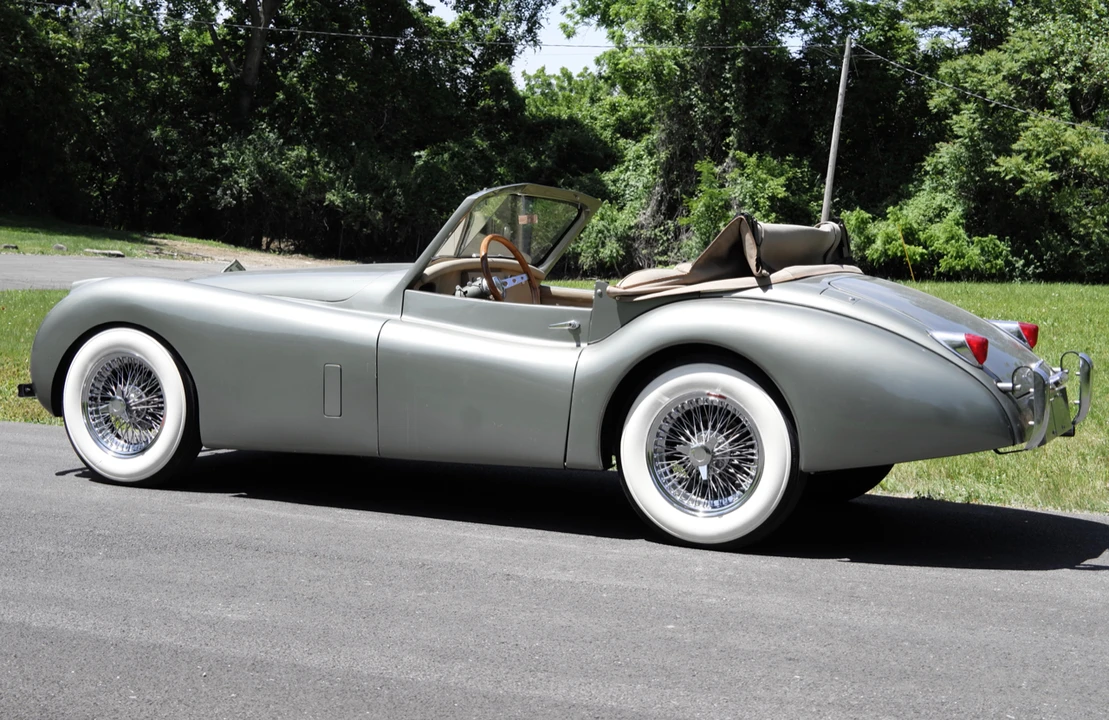 Jaguar Replica - Image 26 of 31