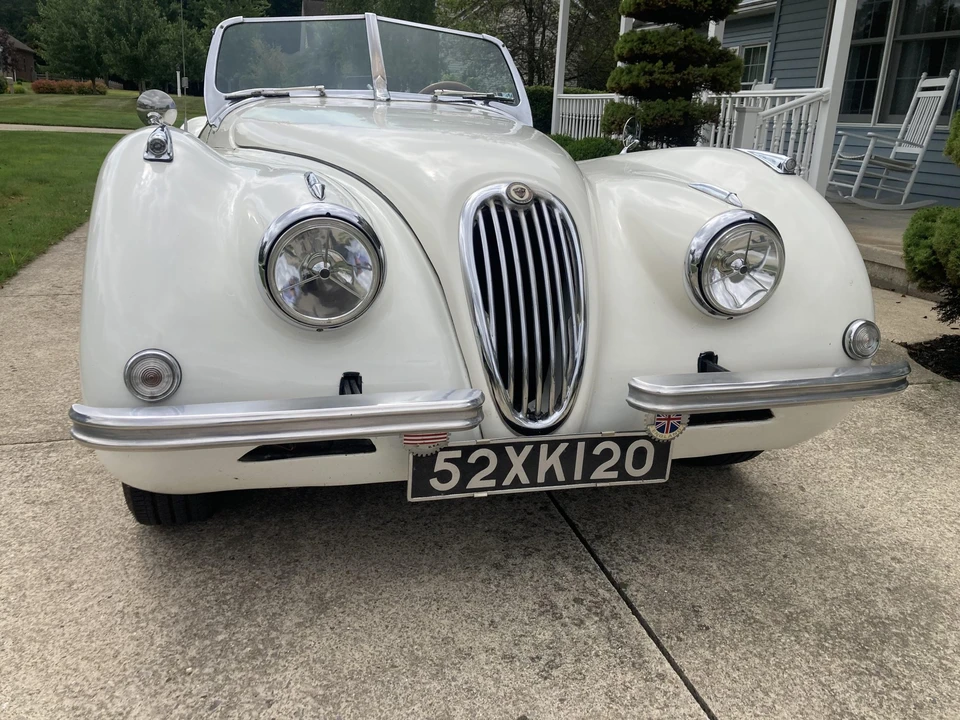 Jaguar Replica - Image 26 of 31
