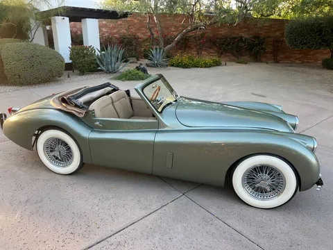 1954 Replica Jaguar XK120 Convertible