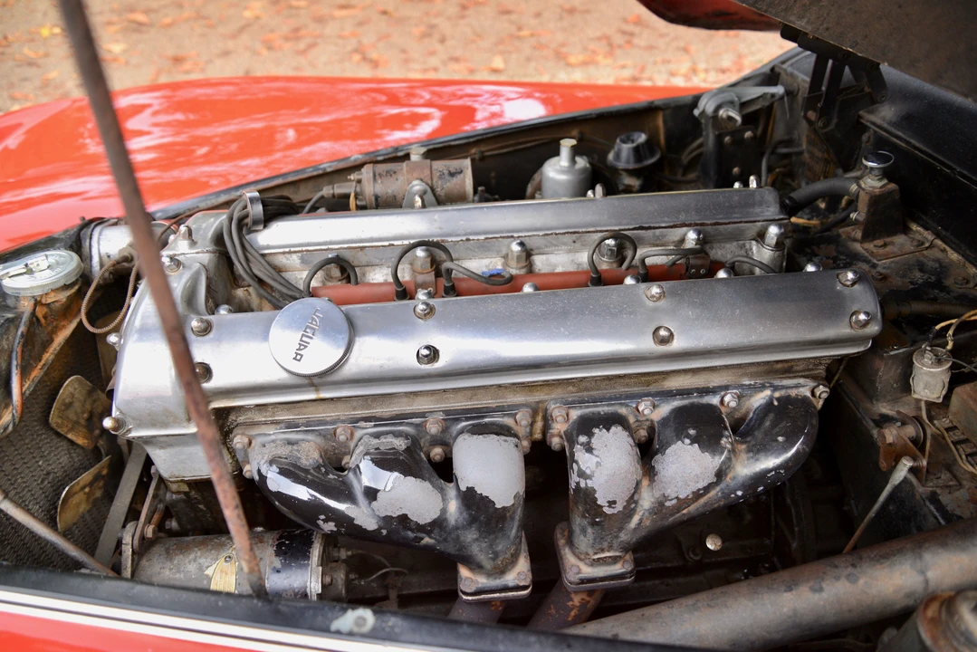 Jaguar XK120 OTS Roadster - Image 14 of 22