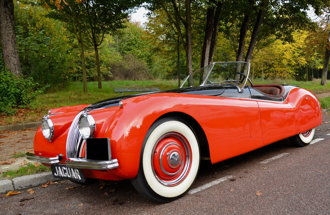 Jaguar XK120 OTS Roadster - Image 9 of 22
