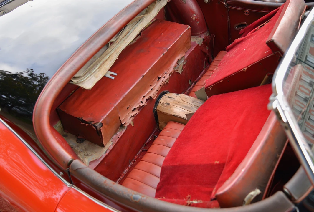 Jaguar XK120 OTS Roadster - Image 13 of 22