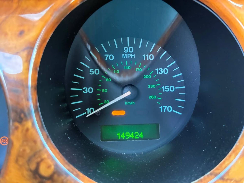 1997 Jaguar X100 XK8 - Image 7 of 11