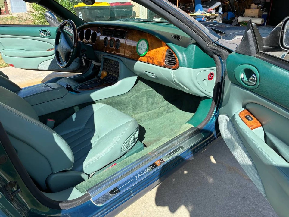 1997 Jaguar X100 XK8 - Image 9 of 11