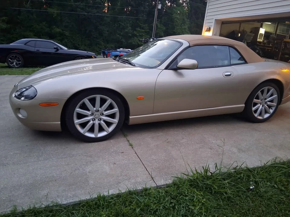 2006 Jaguar X100 XK8 - Image 2 of 7
