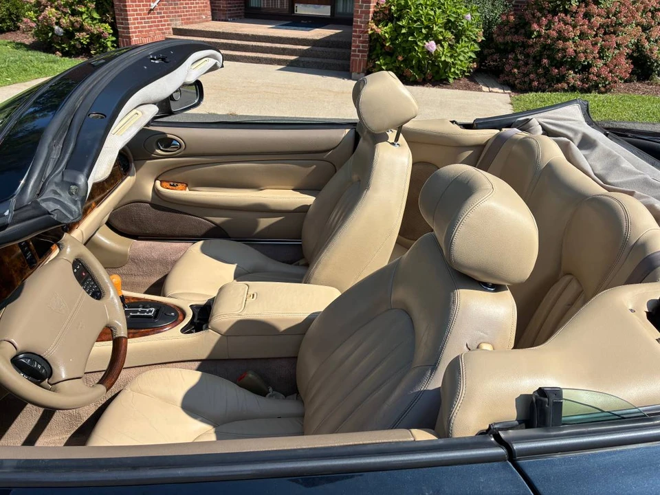 2003 Jaguar X100 XK8 - Image 7 of 10