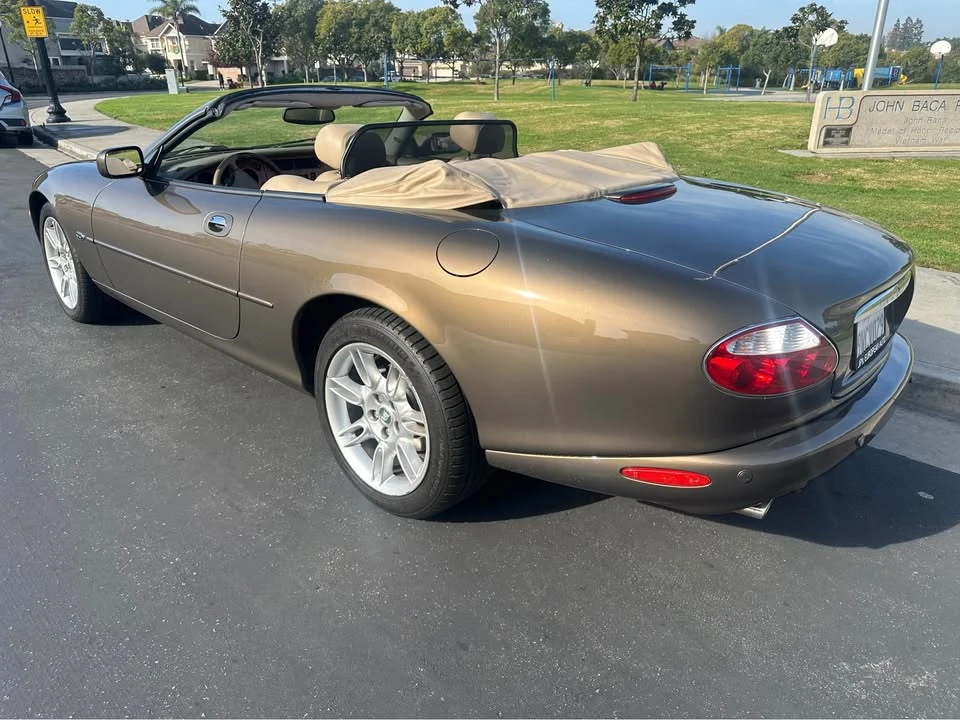 2001 Jaguar X100 XK8 - Image 4 of 10