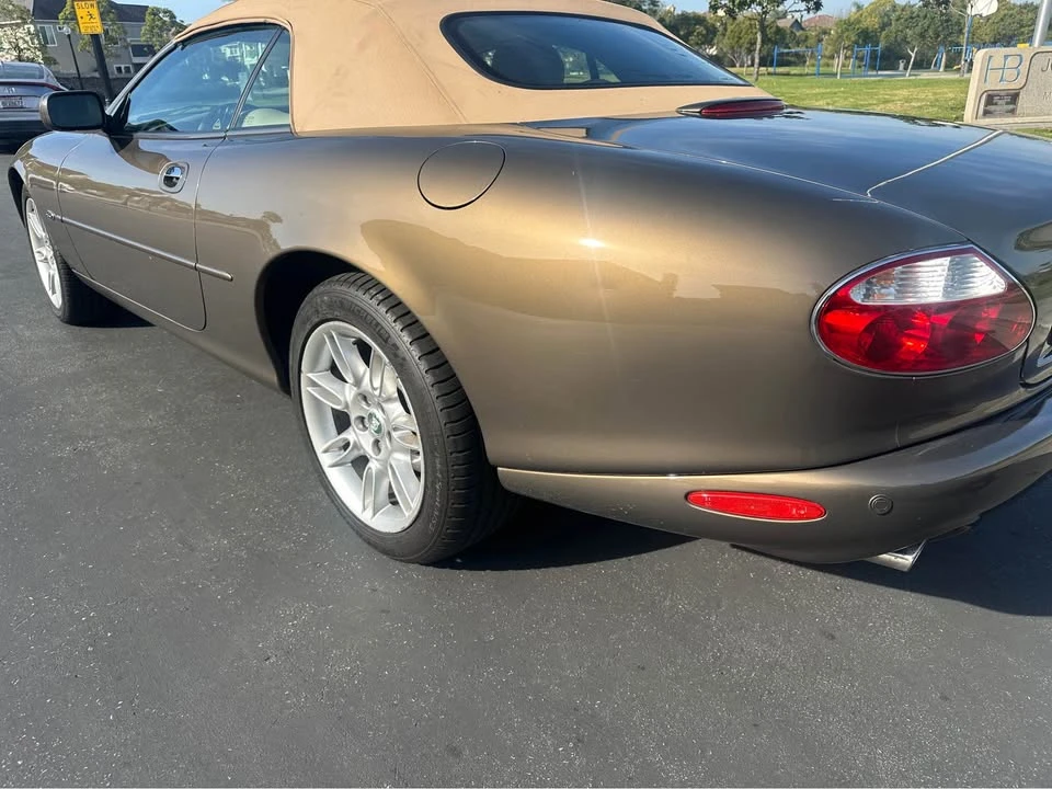 2001 Jaguar X100 XK8 - Image 6 of 10