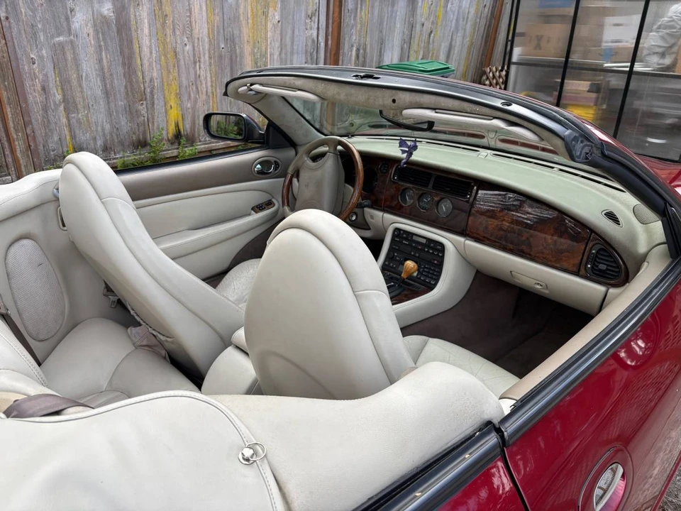 1999 Jaguar X100 XK8 - Image 14 of 14