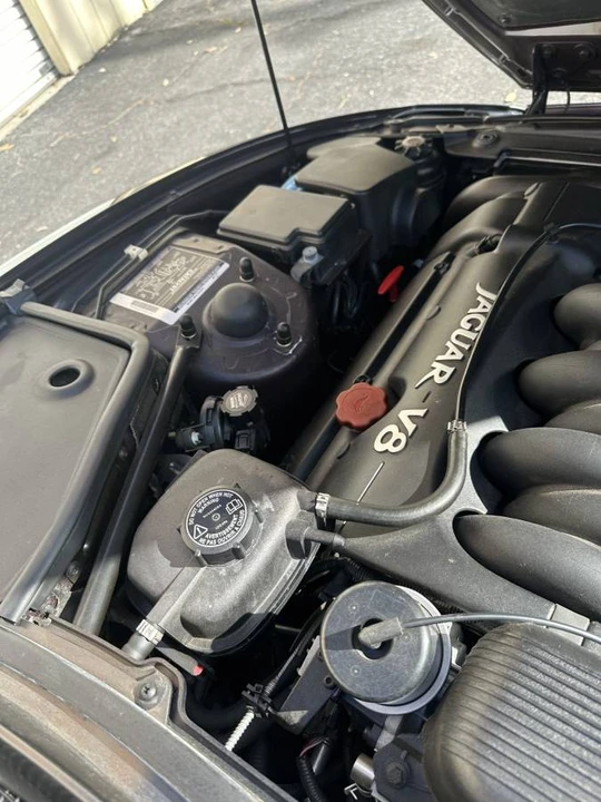 1998 Jaguar X100 XK8 - Image 5 of 8