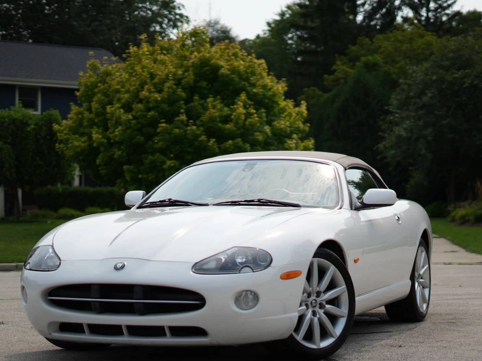 2005 Jaguar X100 XK8 - Image 3 of 18