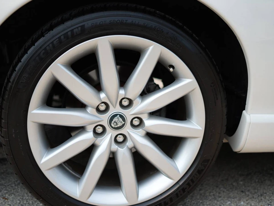 2005 Jaguar X100 XK8 - Image 18 of 18