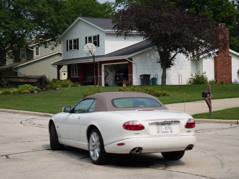 2005 Jaguar X100 XK8 - Image 10 of 18