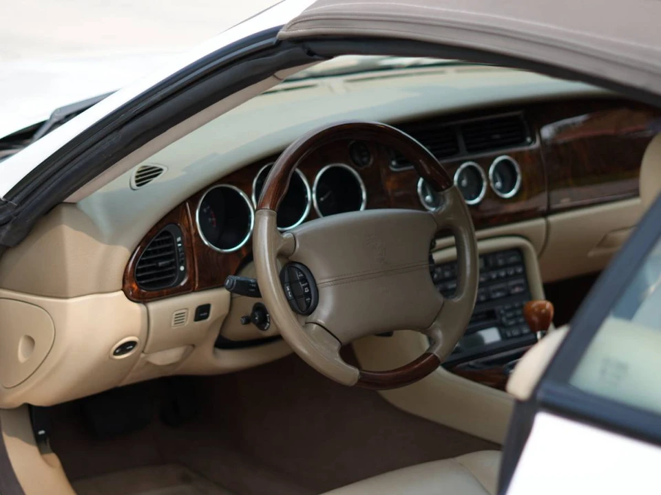 2005 Jaguar X100 XK8 - Image 13 of 18