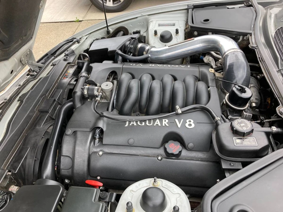 1998 Jaguar X100 XK8 - Image 2 of 18