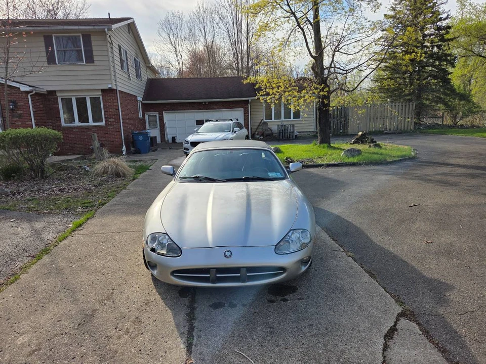 1999 Jaguar X100 XK8 - Image 6 of 11