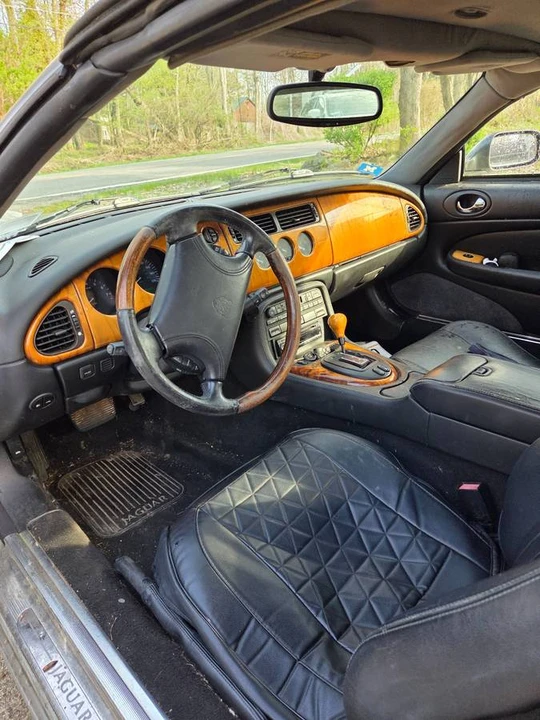 1999 Jaguar X100 XK8 - Image 3 of 11
