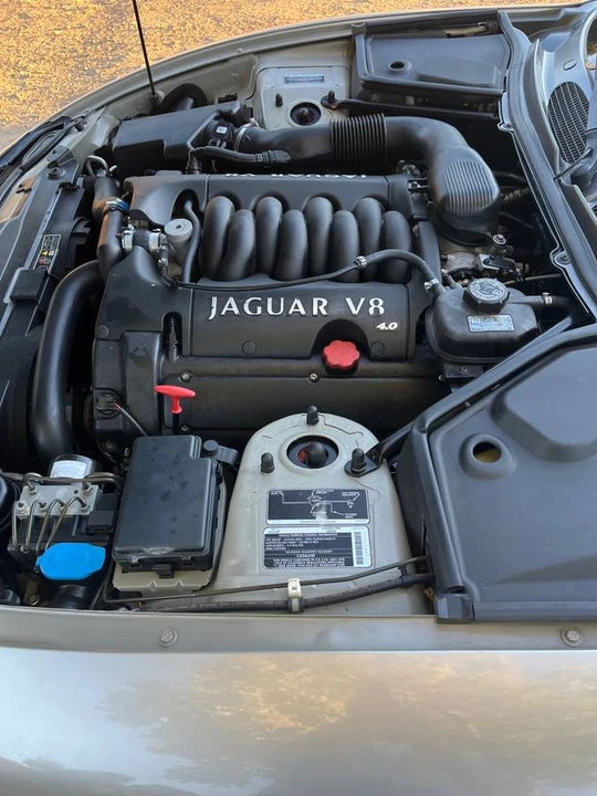 2002 Jaguar X100 XK8 - Image 4 of 11