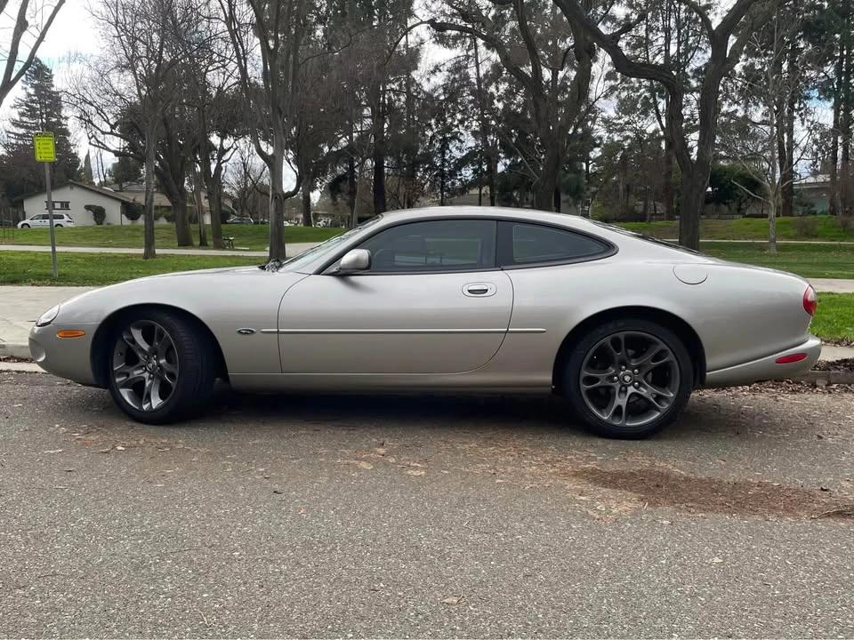 1999 Jaguar X100 XK8 - Image 5 of 11