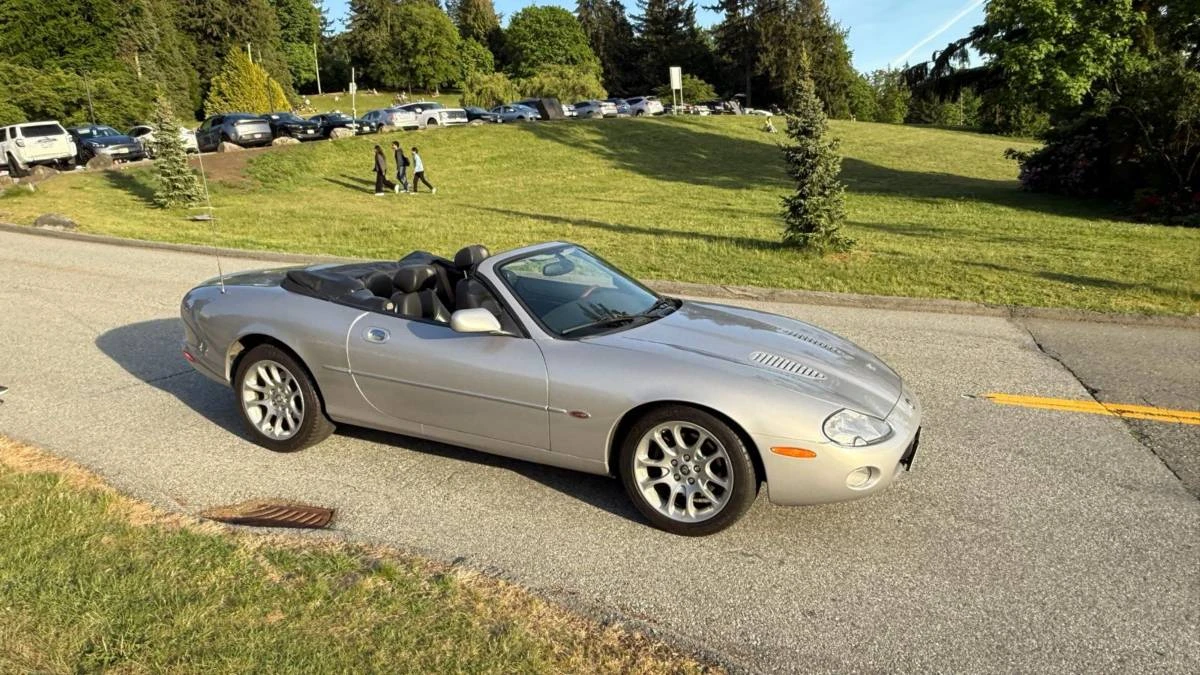 2001 Jaguar X100 XKR - Image 5 of 11