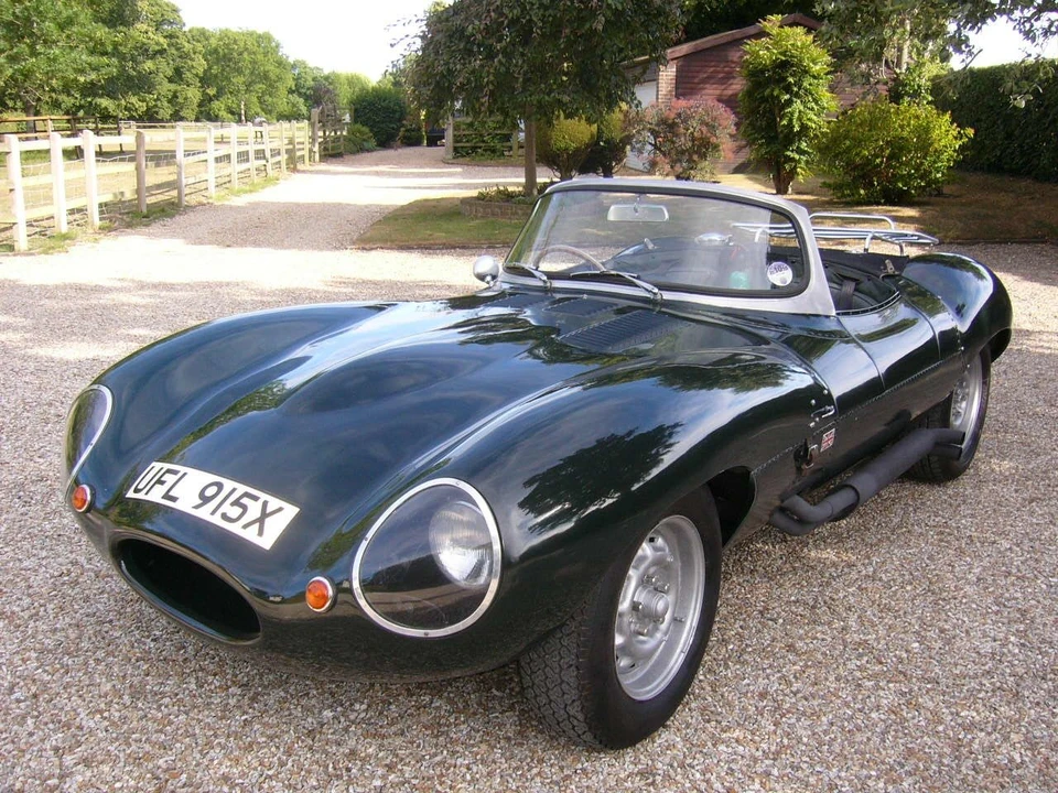 Jaguar Replica - Image 10 of 11