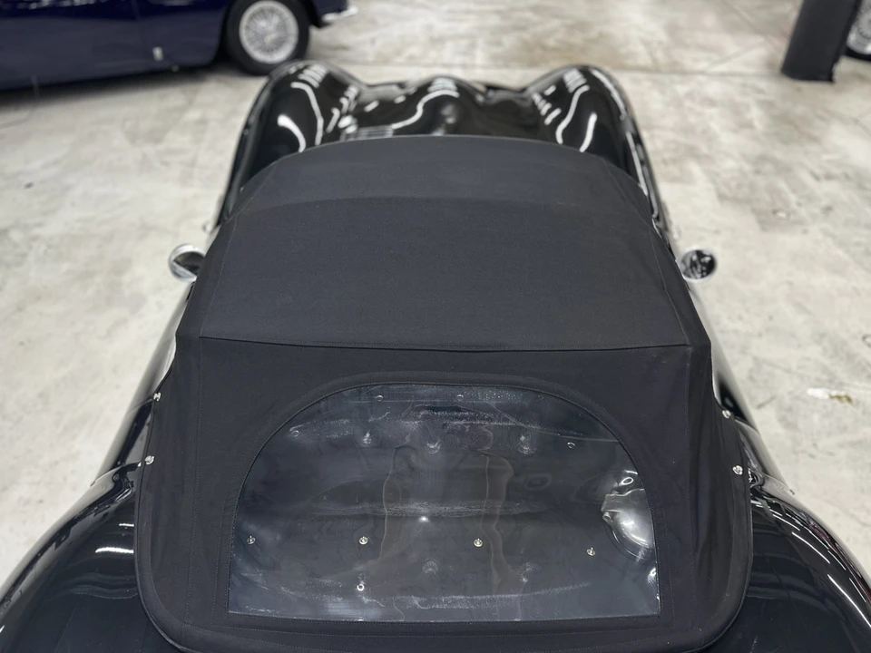 Jaguar Replica - Image 26 of 31