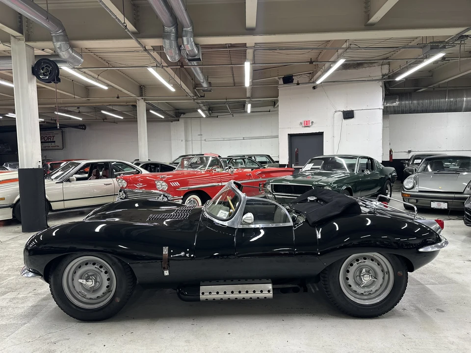 Jaguar Replica - Image 16 of 31