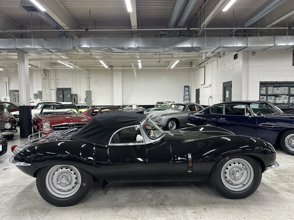 Jaguar Replica - Image 18 of 31