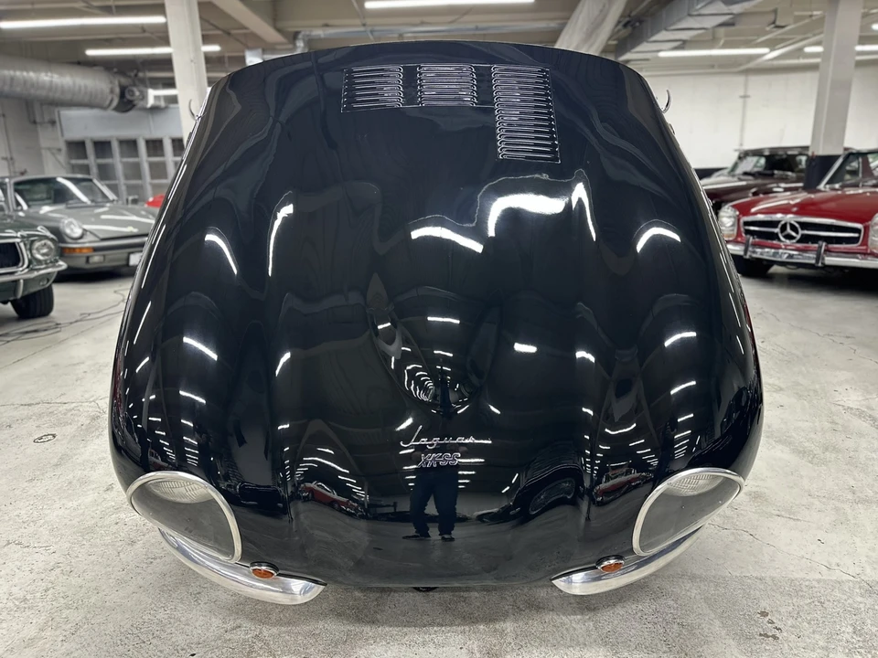 Jaguar Replica - Image 23 of 31