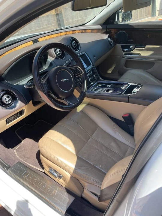 2013 Jaguar X351 XJ - Image 11 of 12