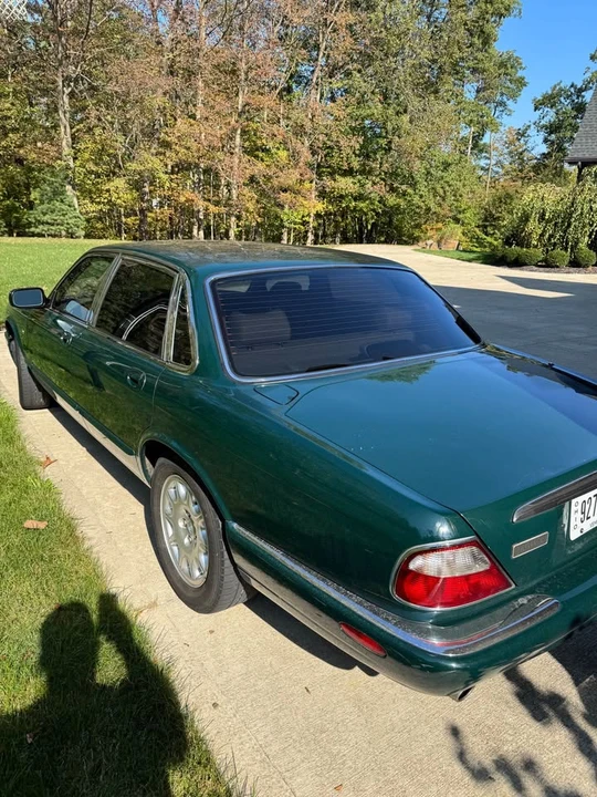 Jaguar X308 XJ - Image 2 of 4