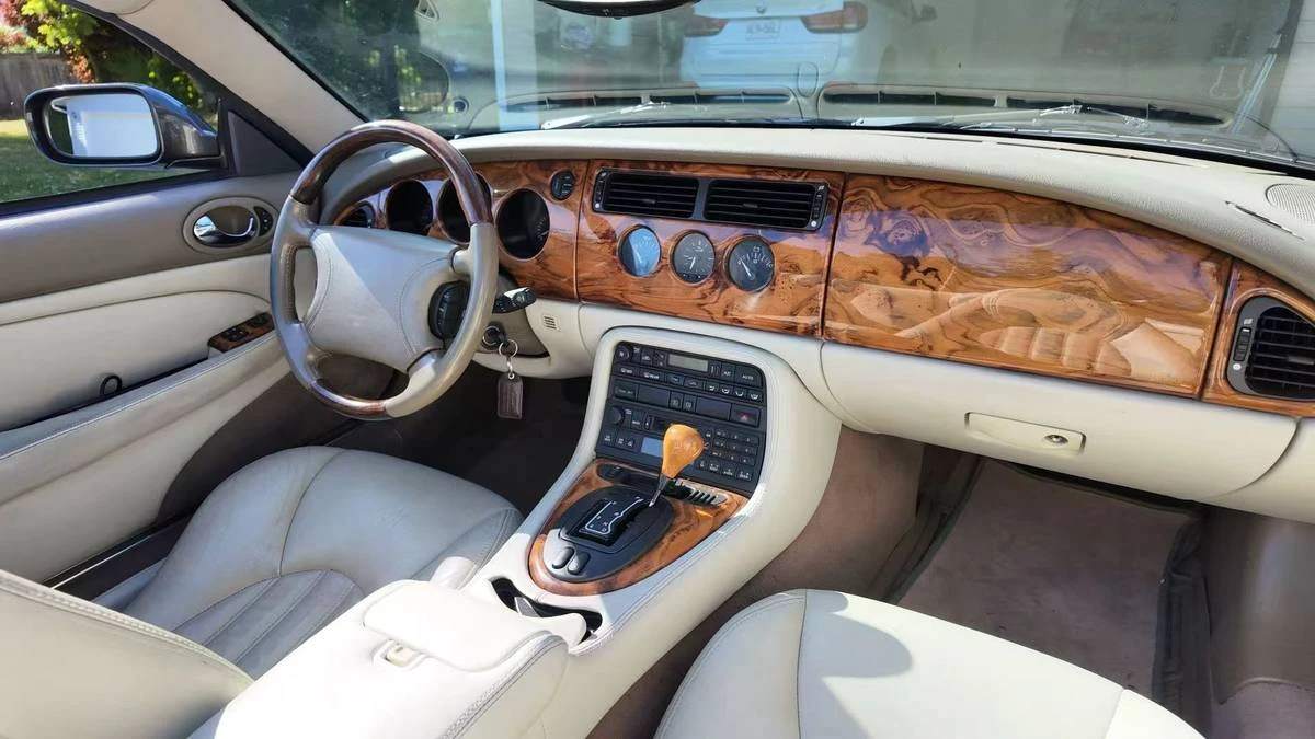 2000 Jaguar X100 XK8 - Image 8 of 18