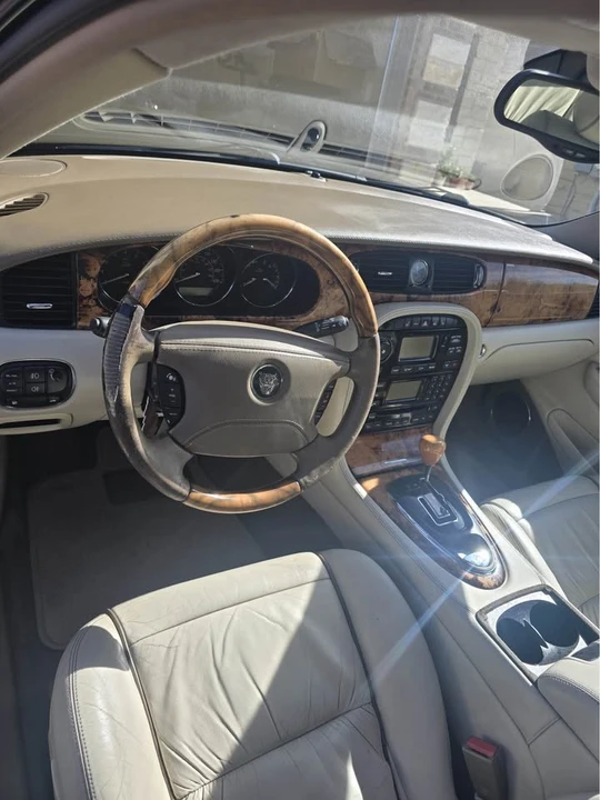 Jaguar X308 XJ - Image 4 of 10