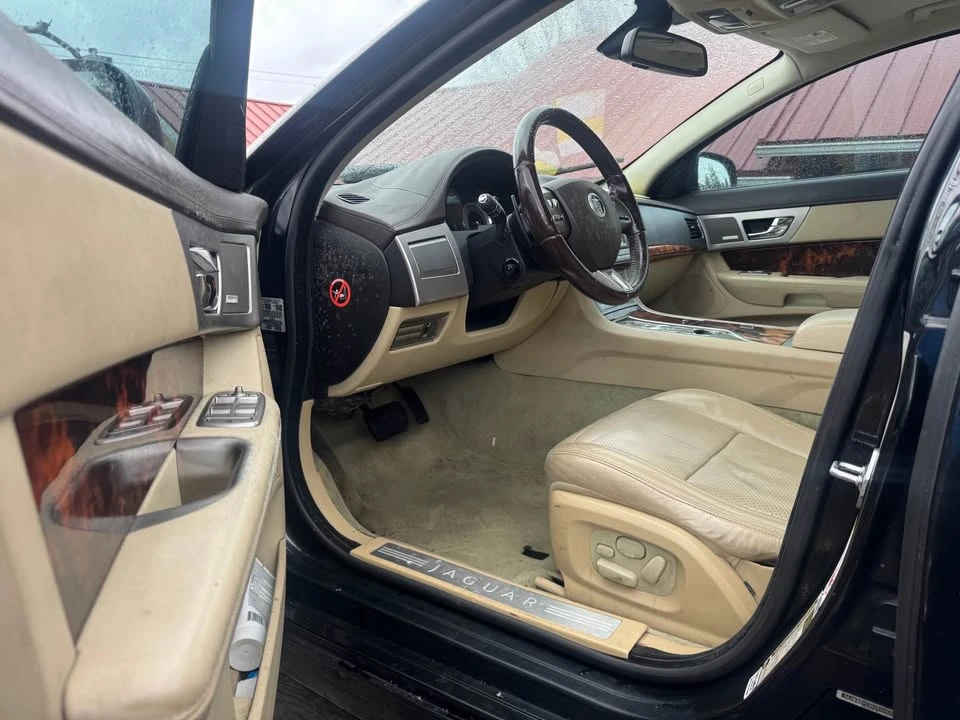 2006 Jaguar X100 XK8 - Image 10 of 11