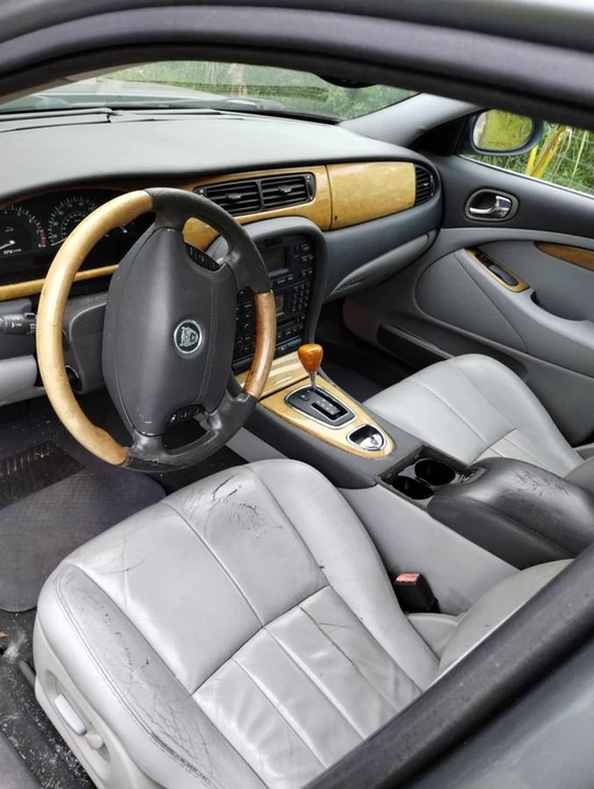 2003 Jaguar S-Type 2nd Gen - Image 2 of 8